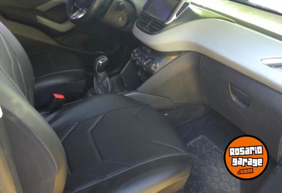 Autos - Peugeot PEUGEOT 208. 1.6 2015 Nafta 135000Km - En Venta