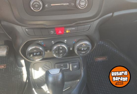 Camionetas - Otra marca Jeep renegade longitude 2018 Nafta 102000Km - En Venta