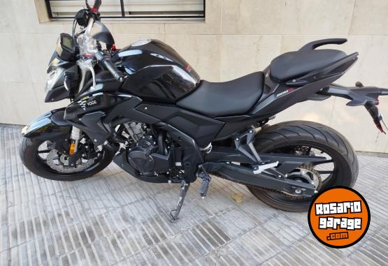 Motos - Voge Voge 500 650 dominar mt03 2024 Nafta 7900Km - En Venta