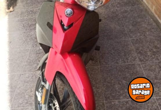 Motos - Yamaha Crypton 110cc 2023 Nafta 11000Km - En Venta