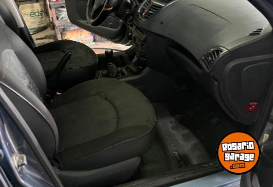 Autos - Peugeot 207 2008 Nafta 140000Km - En Venta