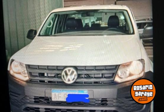 Camionetas - Volkswagen Amarok trendline 140cv 2. 2023 Diesel 14000Km - En Venta