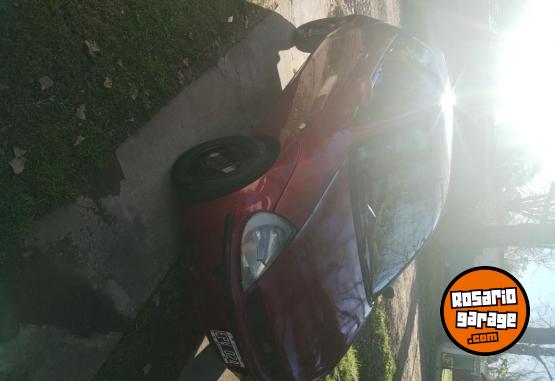 Autos - Ford Ka 2004 Nafta 200000Km - En Venta