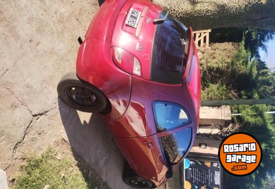 Autos - Ford Ka 2004 Nafta 200000Km - En Venta