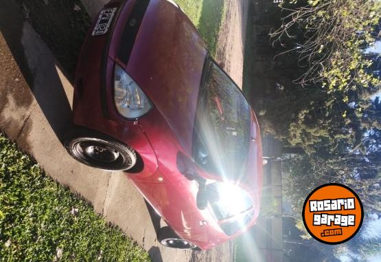 Autos - Ford Ka 2004 Nafta 200000Km - En Venta