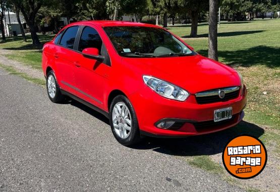 Autos - Fiat Grand Siena 1.6 Essence 2014 Nafta 125000Km - En Venta