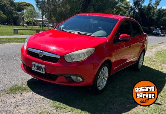 Autos - Fiat Grand Siena 1.6 Essence 2014 Nafta 125000Km - En Venta
