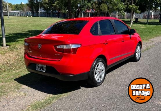 Autos - Fiat Grand Siena 1.6 Essence 2014 Nafta 125000Km - En Venta