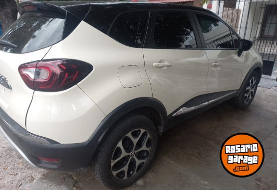 Autos - Renault -CAPTUR INTENS 1.6 CVT 2019 Nafta 63000Km - En Venta