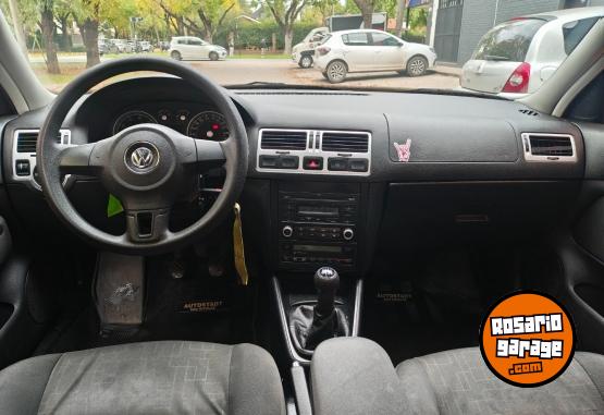 Autos - Volkswagen Bora 2010 Nafta 185000Km - En Venta