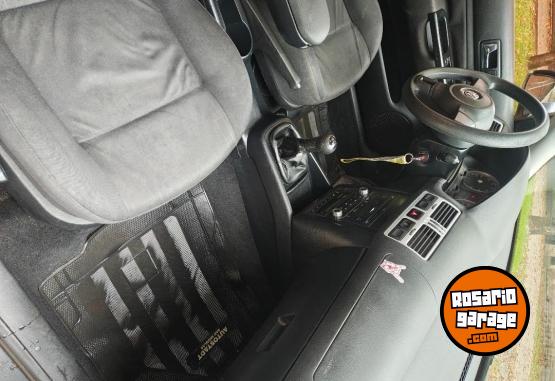 Autos - Volkswagen Bora 2010 Nafta 185000Km - En Venta