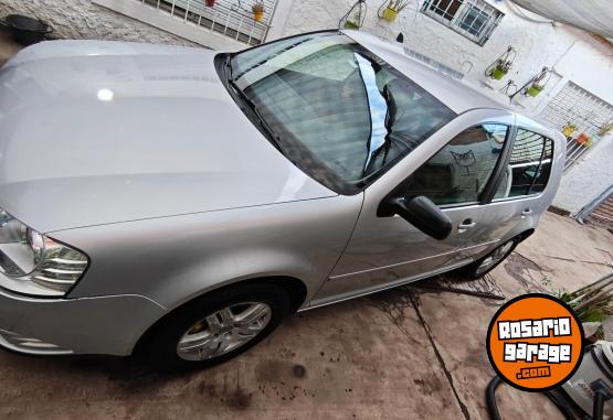 Autos - Volkswagen Golf 2008 Nafta 247000Km - En Venta