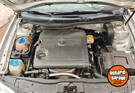 Autos - Volkswagen Golf 2008 Nafta 247000Km - En Venta