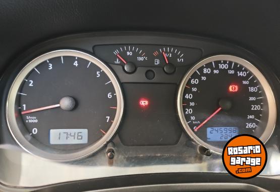 Autos - Volkswagen Golf 2008 Nafta 247000Km - En Venta