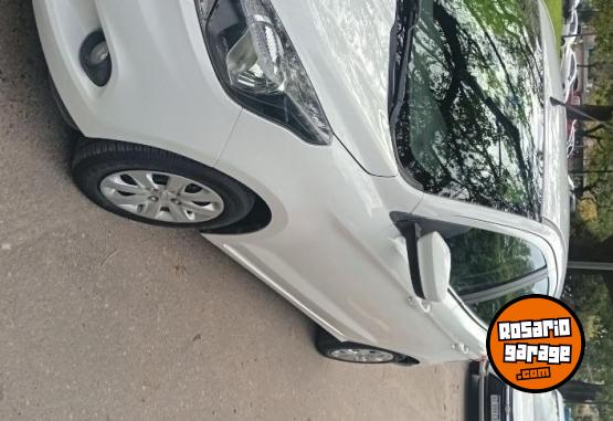 Autos - Ford Ka SE 2018 Nafta 84000Km - En Venta