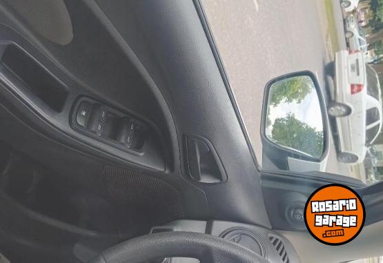 Autos - Ford Ka SE 2018 Nafta 84000Km - En Venta