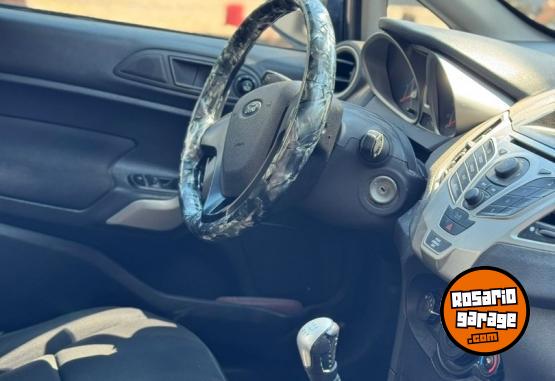 Autos - Ford Fiesta Kinetic 2011 GNC 226000Km - En Venta