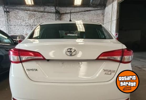 Autos - Toyota Yaris  XLS Pack CVT 7� 2020 Nafta 86000Km - En Venta
