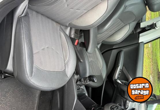 Autos - Peugeot 208 2017 Nafta 81000Km - En Venta