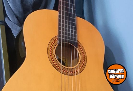 Instrumentos Musicales - Vendo Guitarra Criolla Romántica AAP - En Venta