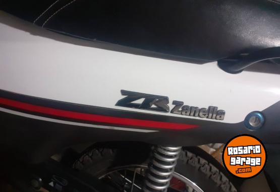 Motos - Zanella ZB 110 cc. 2020 Nafta 10000Km - En Venta