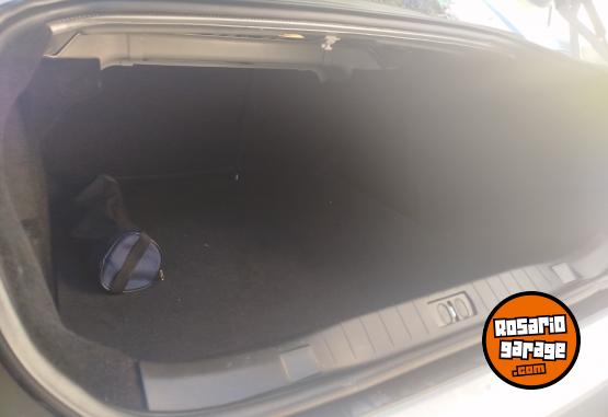 Autos - Peugeot 408 2018 Nafta 99000Km - En Venta