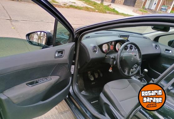 Autos - Peugeot 308 2015 Nafta 183000Km - En Venta