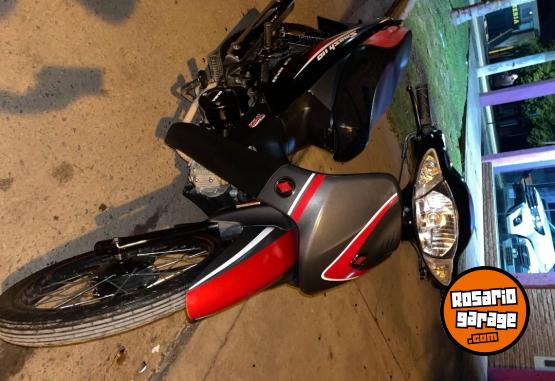 Motos - Gilera Smash 2024 Nafta 7700Km - En Venta