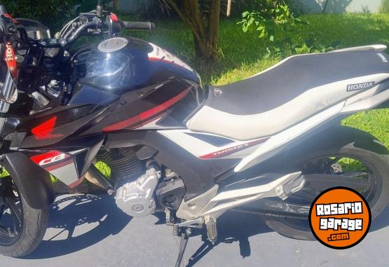 Motos - Honda Cb 250 2018 Nafta 13500Km - En Venta