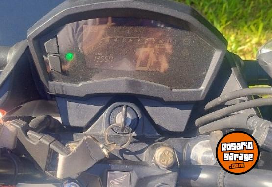 Motos - Honda Cb 250 2018 Nafta 13500Km - En Venta