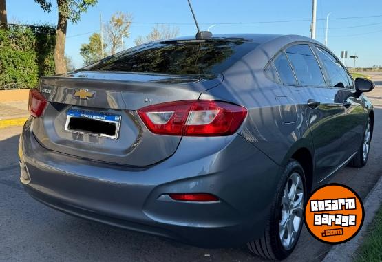 Autos - Chevrolet Cruze LT 2022 Nafta 65000Km - En Venta