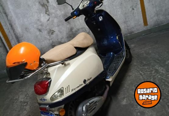 Motos - Zanella STYLER 150 EXCLUSIVE 2016 Nafta 5900Km - En Venta