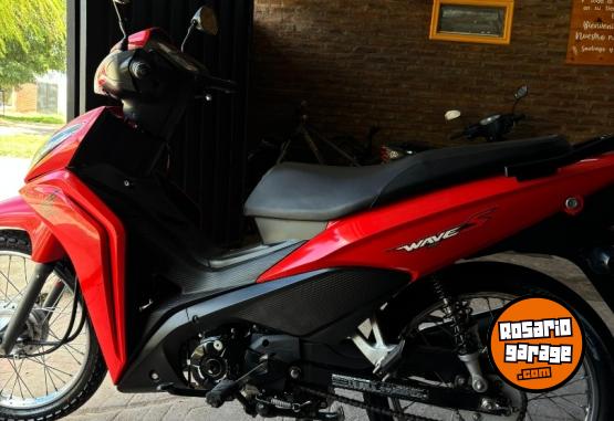 Motos - Honda New wave S 2024 Nafta 15000Km - En Venta