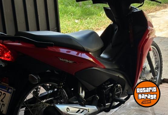 Motos - Honda New wave S 2024 Nafta 15000Km - En Venta