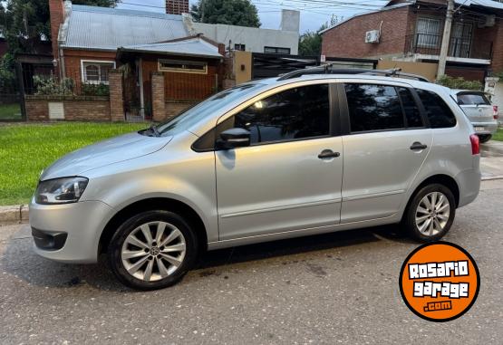 Autos - Volkswagen Suran Confortline 2012 Nafta 160000Km - En Venta