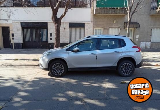 Autos - Peugeot 2008 2017 Nafta 90000Km - En Venta