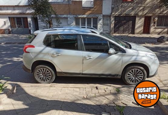 Autos - Peugeot 2008 2017 Nafta 90000Km - En Venta