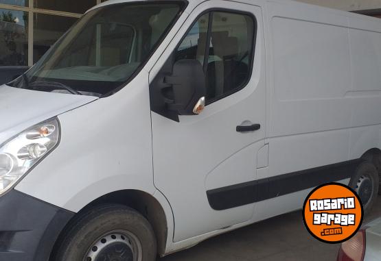 Utilitarios - Renault MASTER L1 H1 2015 Diesel 240000Km - En Venta