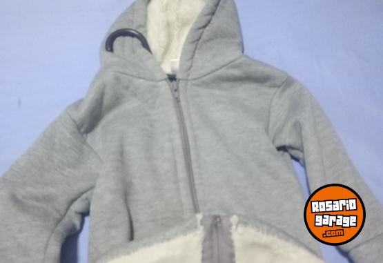 Indumentaria - Camperitas de nenes usadas. Son 3 prendas - En Venta