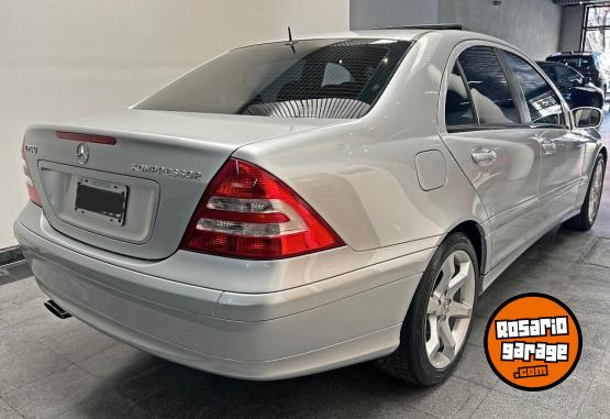 Autos - Mercedes Benz C200 kompressor 2007 Nafta 240000Km - En Venta