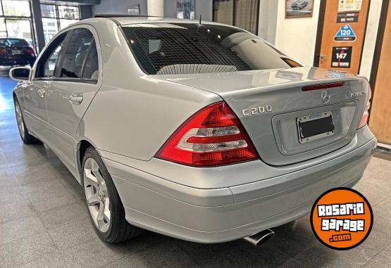 Autos - Mercedes Benz C200 kompressor 2007 Nafta 240000Km - En Venta