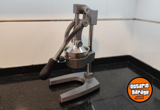 Otros - EXPRIMIDOR MANUAL JUGUERA TIPOR  INDUSTRIAL - En Venta