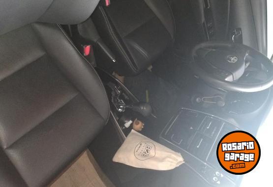 Autos - Toyota YARIS XLS PACK1.5 CVT 5P 2022 Nafta 52000Km - En Venta