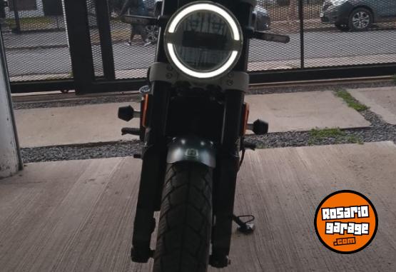 Motos - Husqvarna Svarpilen 200 2021 Nafta 8000Km - En Venta