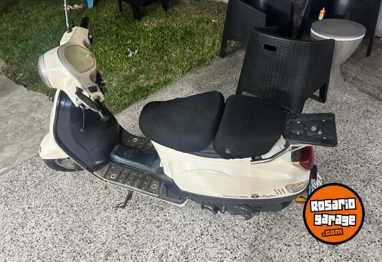 Motos - Zanella Styler 150 2016 Nafta 111111Km - En Venta