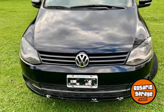 Autos - Volkswagen SURAN HIGHLINE 1.6 2010 Nafta 183000Km - En Venta