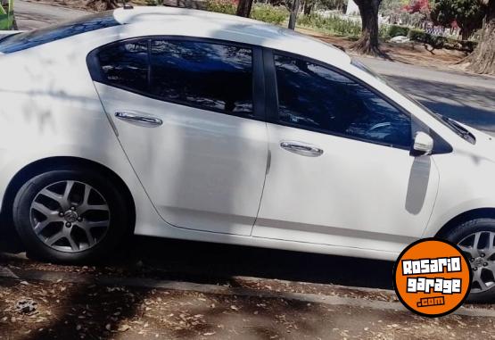 Autos - Honda City 2009 GNC 185000Km - En Venta
