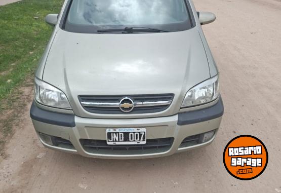 Autos - Chevrolet GL 2011 Nafta 169000Km - En Venta