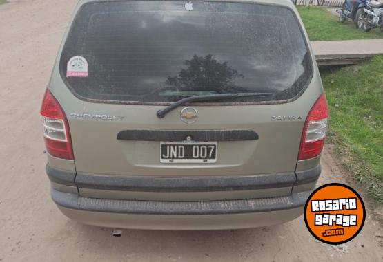 Autos - Chevrolet GL 2011 Nafta 169000Km - En Venta