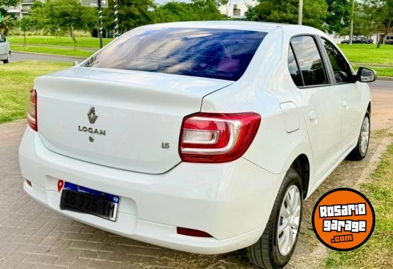 Autos - Renault Logan Expression 2017 Nafta 75000Km - En Venta